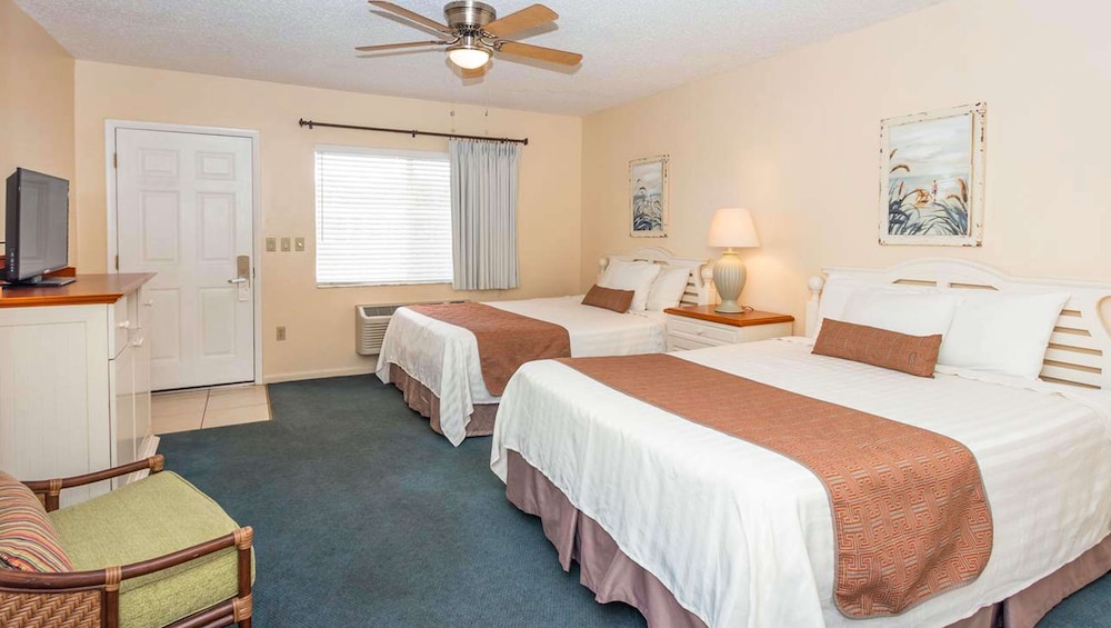 Belleair Beach Resort Motel - photo 17
