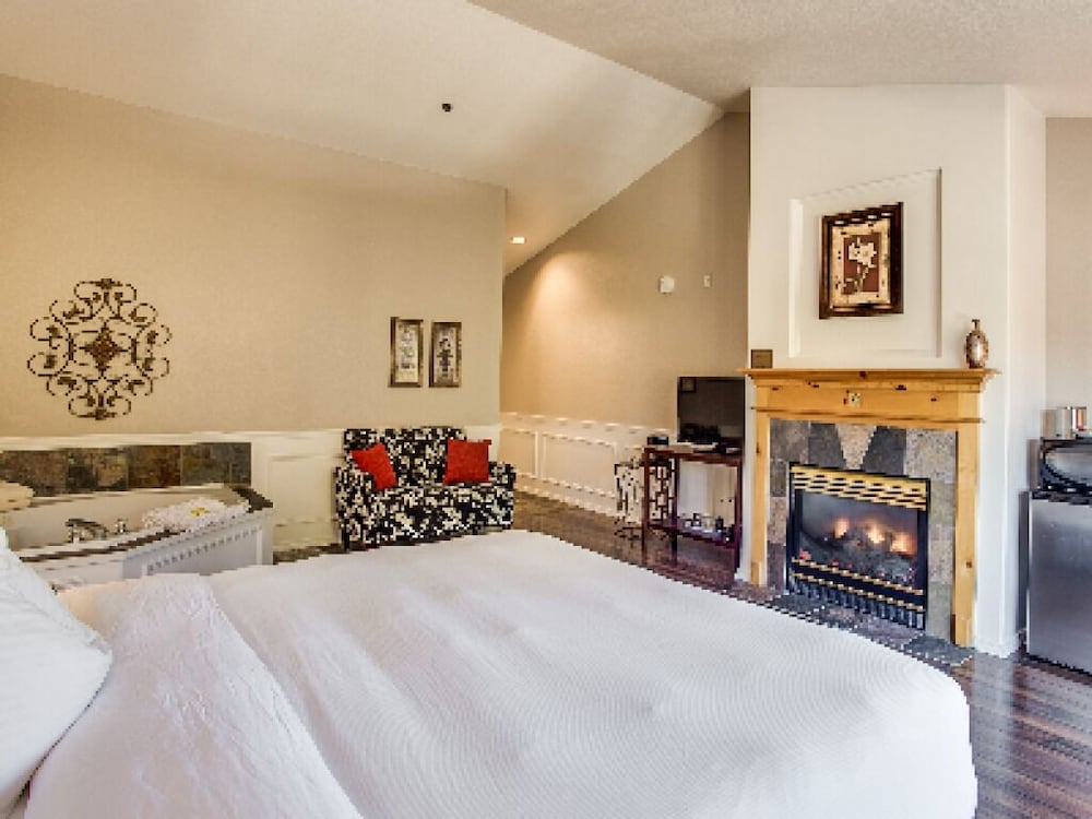 Leavenworth Village Inn - photo 16