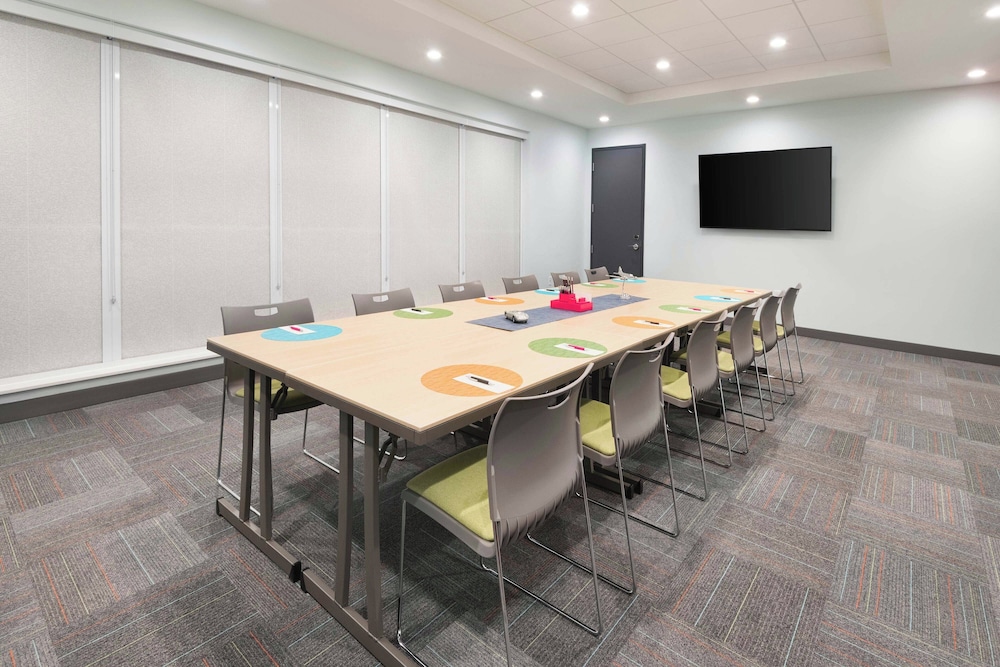 Aloft Cincinnati West Chester - photo 25