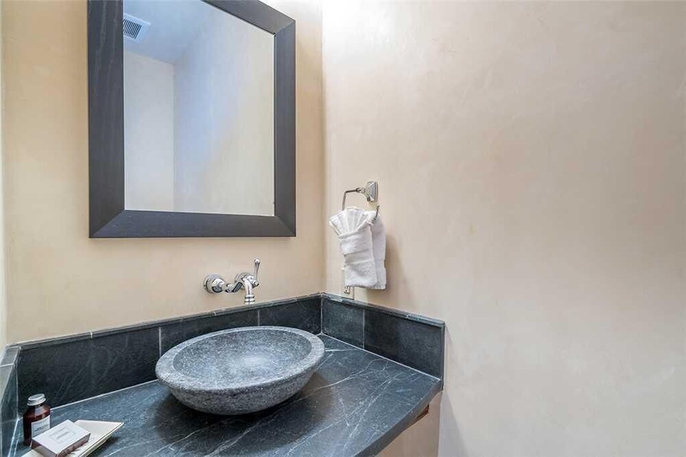 Prospect Falls by Exceptional Stays - photo 22