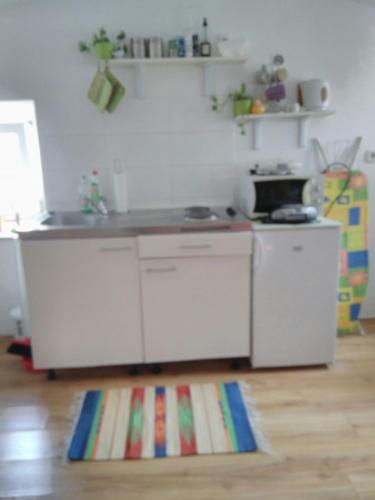 Nest Apartment