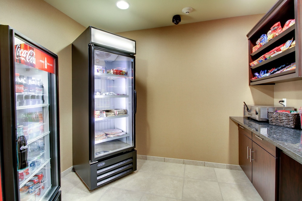 Cobblestone Inn & Suites Schuyler - photo 44