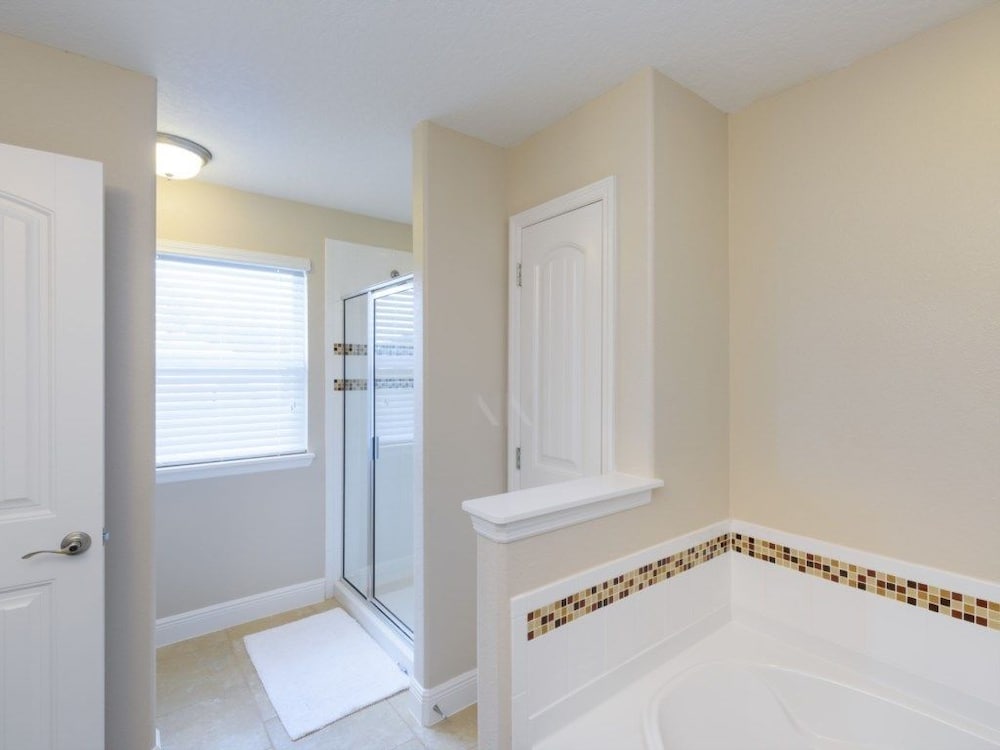 Fv61781 Solterra Resort 5 Bed 4.5 Baths Villa - photo 14