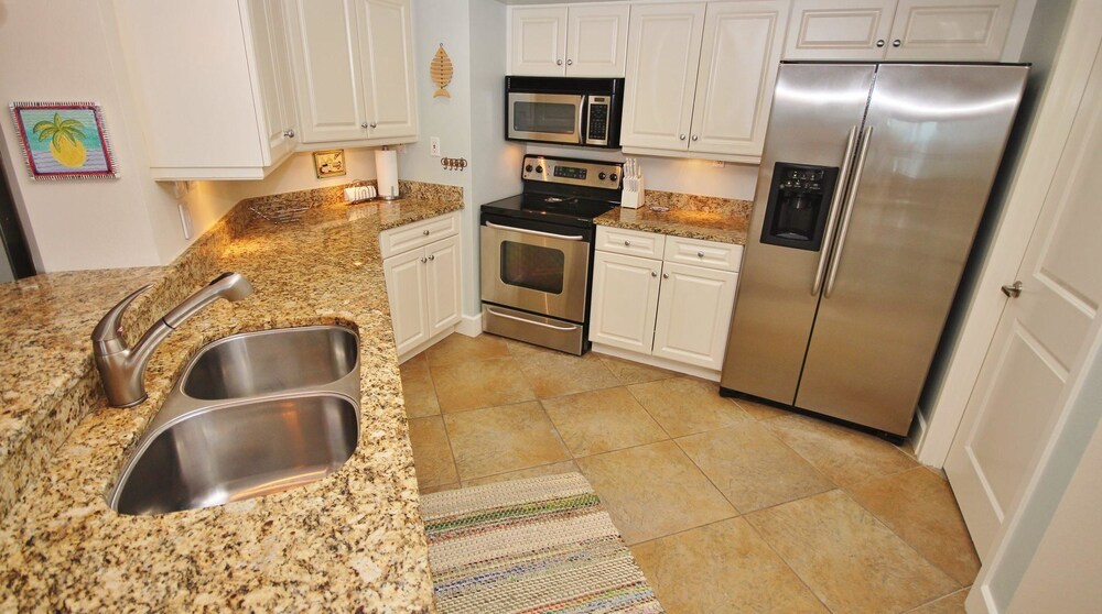 Seascape Towers 1123 Apartment 2 - photo 10