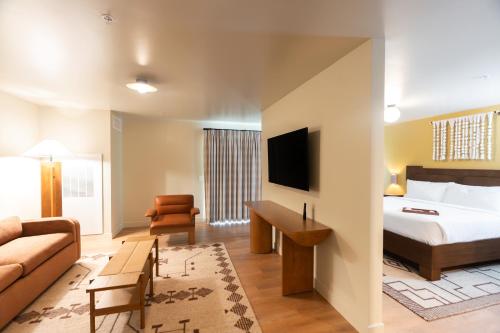Murrieta Hot Springs Resort - photo 19