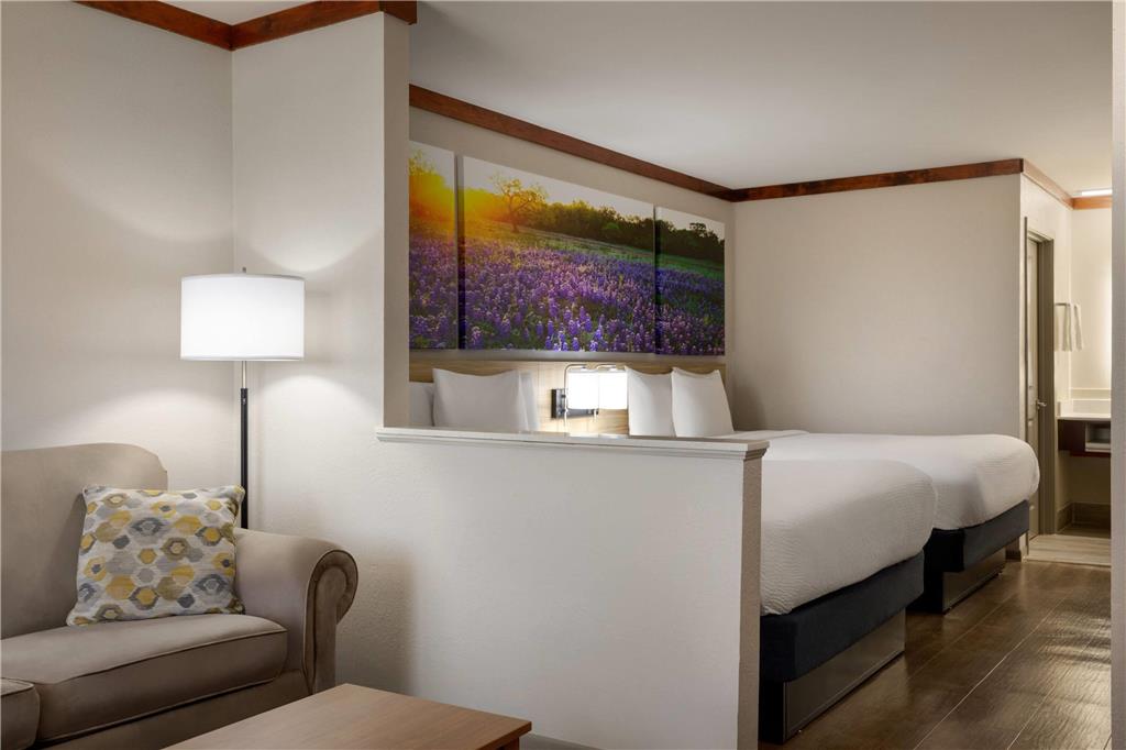 Days Inn by Wyndham Suites Fredericksburg - photo 18