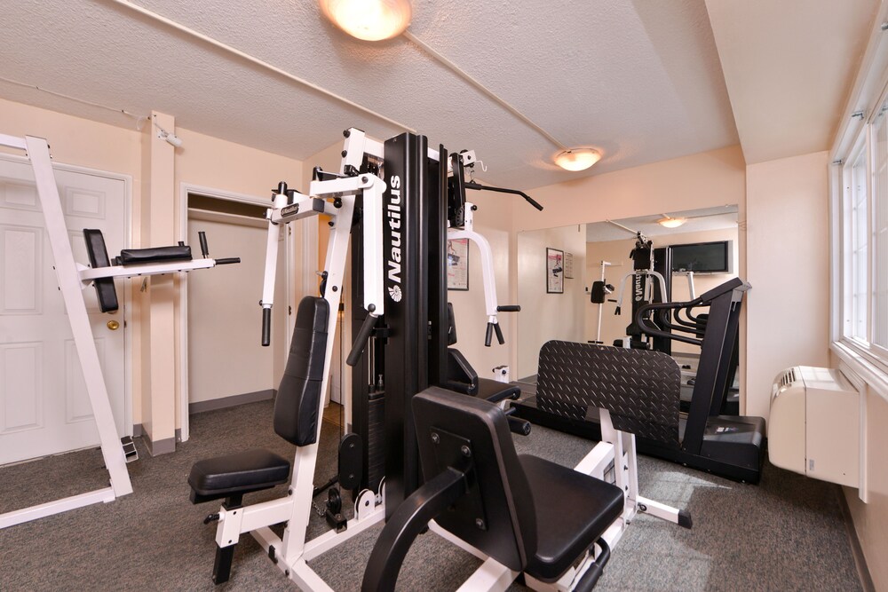 Campus Inn & Suites Eugene Downtown - photo 30