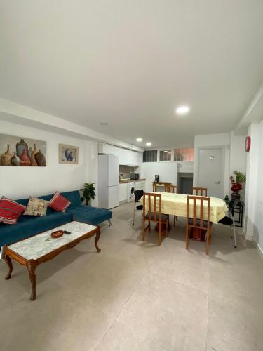 Aparment Almudena - carbon neutral hotel in Madrid