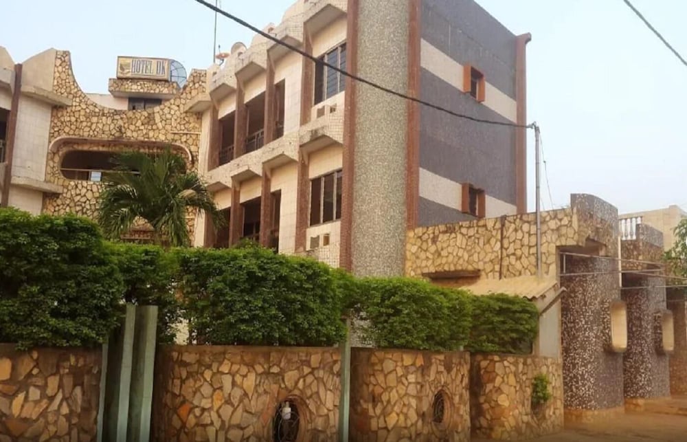 Hotel Dk - carbon neutral hotel in Ouidah