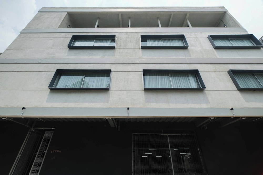 Teduh Simatupang - last minute hotel in Jakarta