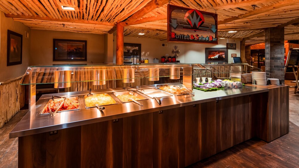 Best Western Plus Saddleback Inn & Conference Center - photo 46