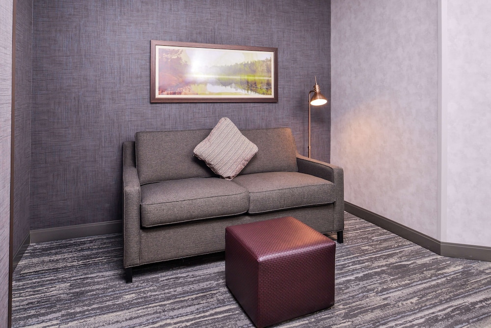Hilton Garden Inn Bend - photo 43