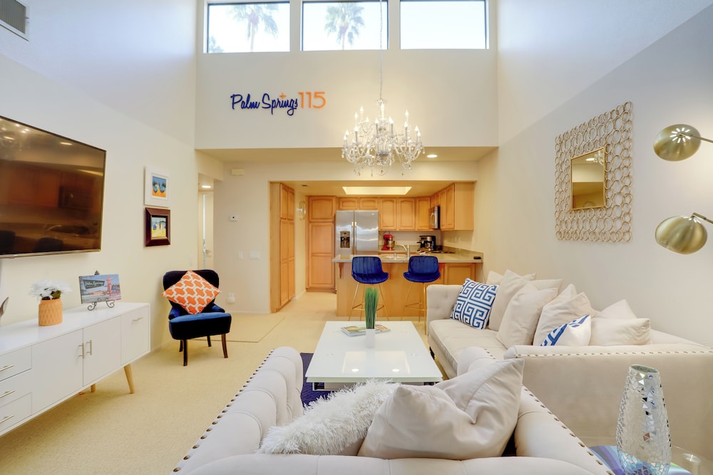 Resort Amenities: Updated Palm Springs Villa - photo 5