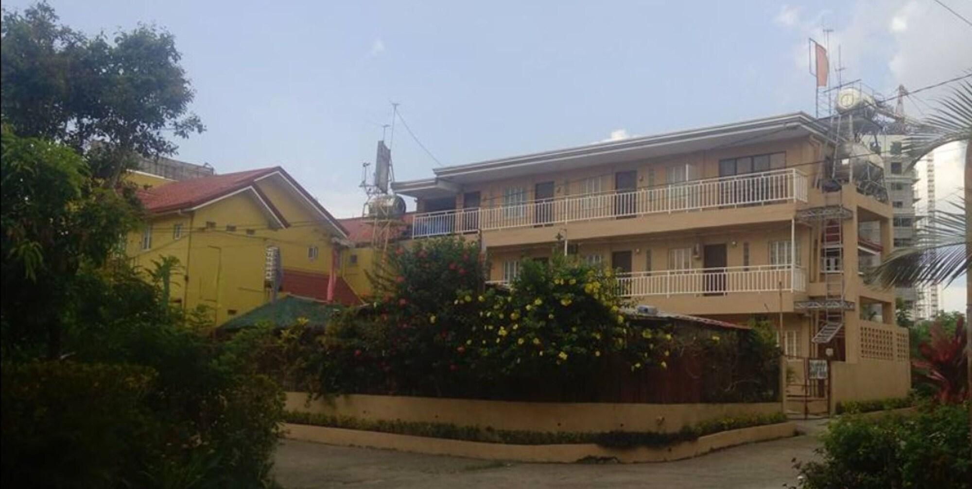 Oyo 909 Jc Affordable Transient — Tagaytay