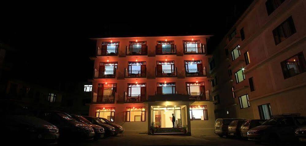 Hotel Chander Palace Manali - last minute hotel in Manali