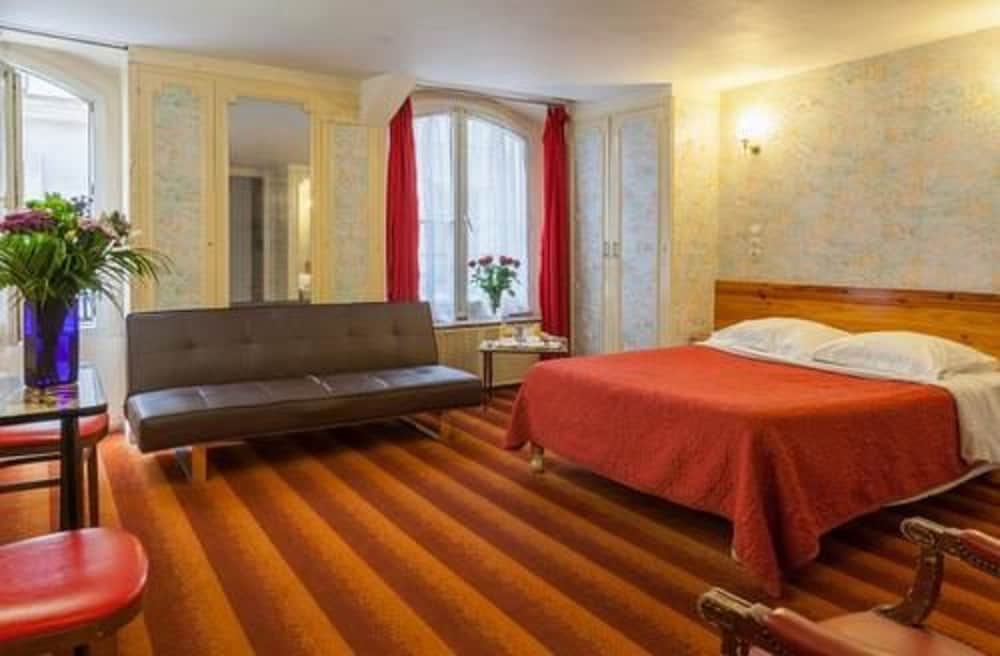 Hotel Le 6 Tiquetonne — 4-Star Luxury Hotel in Paris, France
