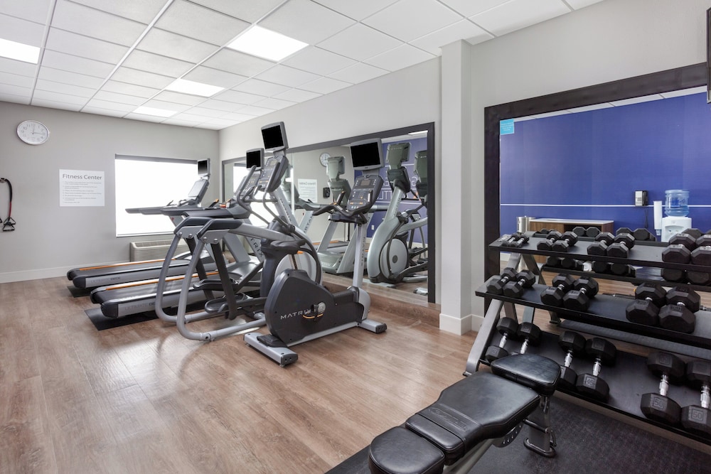 Holiday Inn Express Kearney by IHG - photo 26