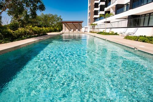 Signature Lux Condo US Consulate & The Harbor Mall — 4-Star Luxury Hotel in Merida, Mexico