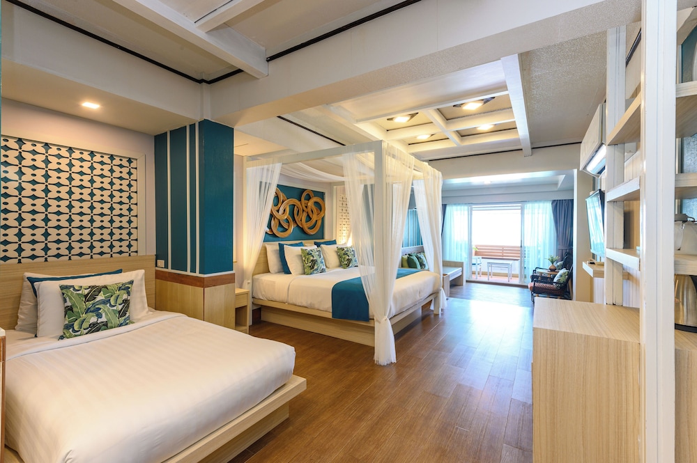 Maldives Beach Resort — Tha Mai — photo 5