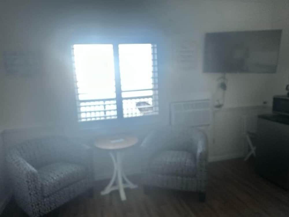 Vineyard Harbor Motel Private Beach - photo 217