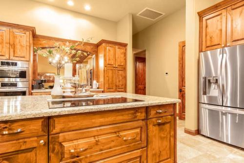 Az Desert Views Pool Spa Sleep 8 — Fountain Hills