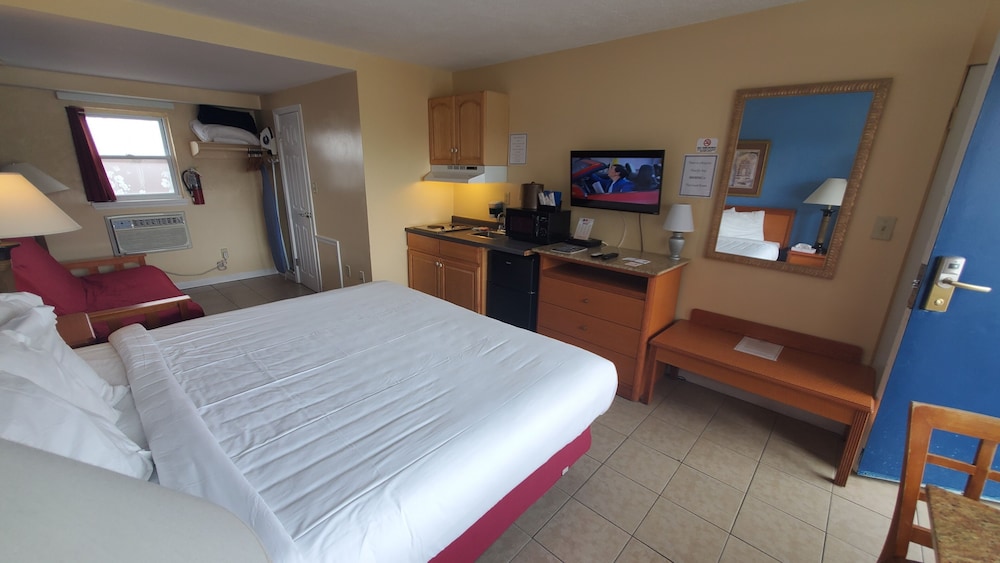 Sandbox Motel - photo 8