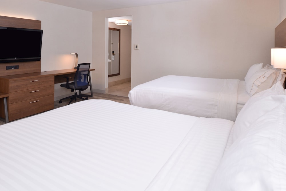 Holiday Inn Express Palm Desert by IHG - photo 15