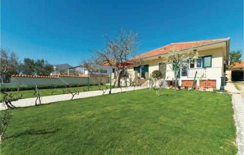 Amazing Home In Vrsi With Wifi — 4-Star Luxury Hotel in Vrsi, Croatia