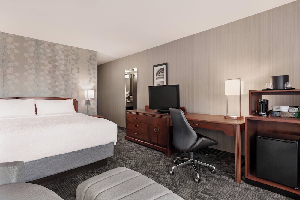 Courtyard by Marriott San Jose South Morgan Hill - photo 12