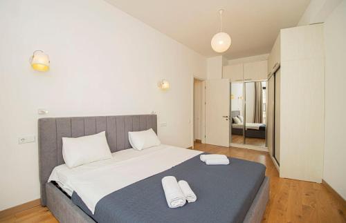 Vake Chic 2BR Comfort Home By Wehost