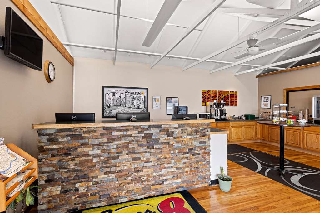 Super 8 by Wyndham Branson Shepherd of the Hills Exwy - photo 4