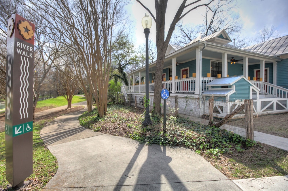 Inn on the Riverwalk - photo 83