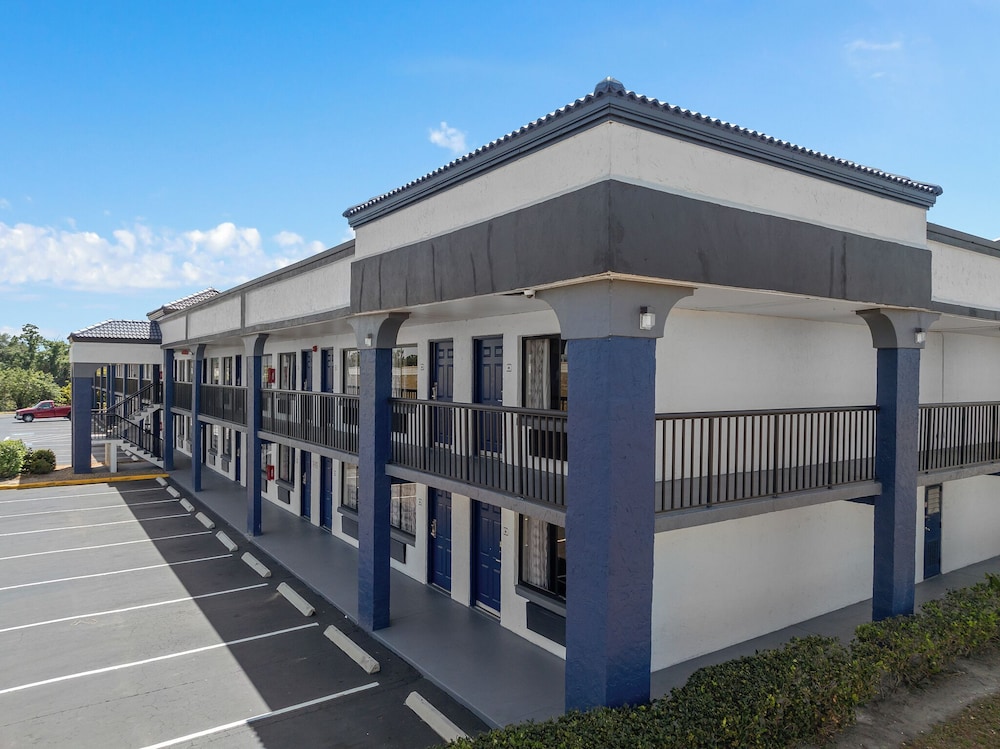 Baymont by Wyndham Orlando East - photo 50