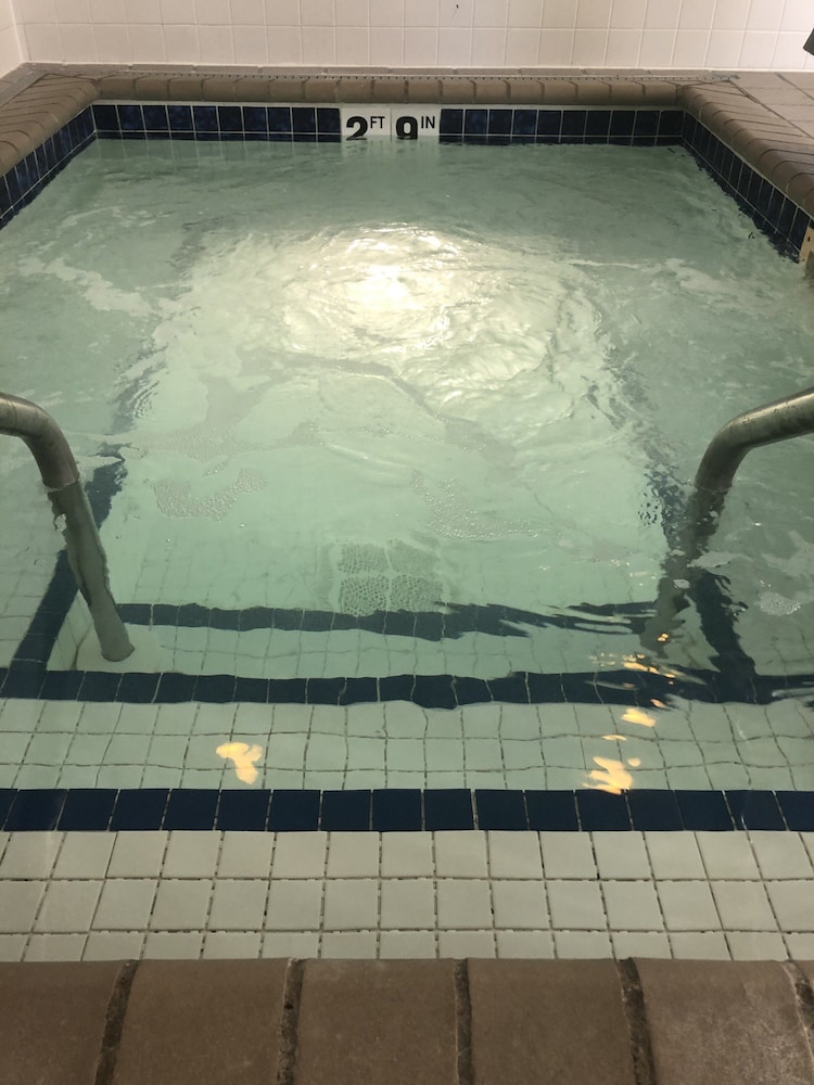 Baymont by Wyndham Coon Rapids - photo 31