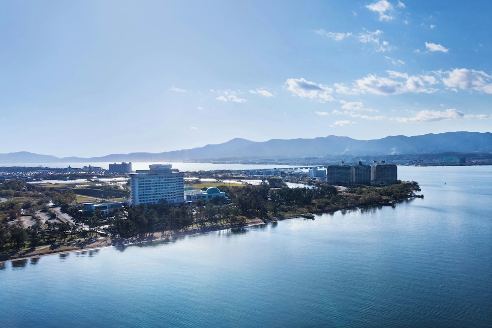 Lake Biwa Marriott Hotel — hotel in Moriyama