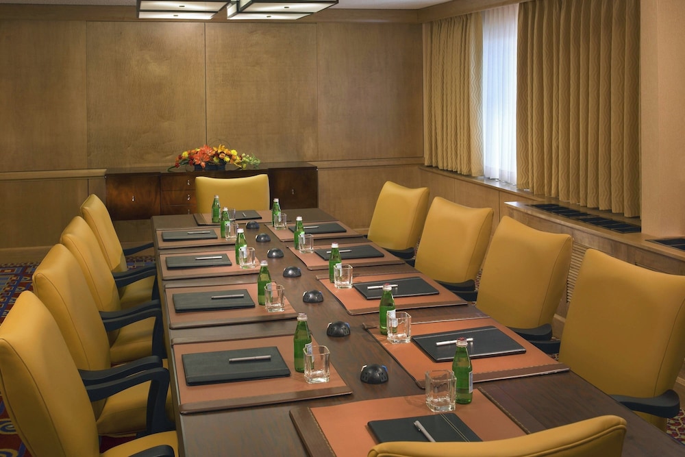 Detroit Marriott Livonia - photo 32