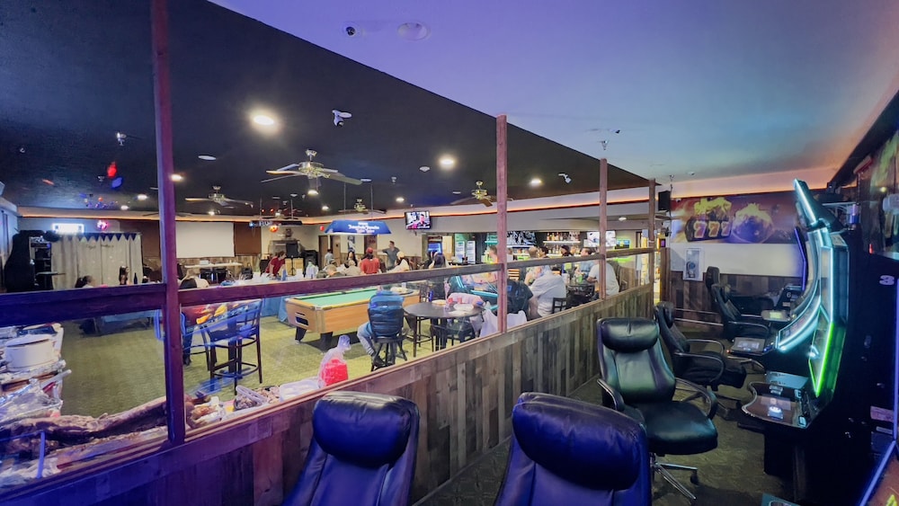 Pinckeyville Inn and Suites - photo 36