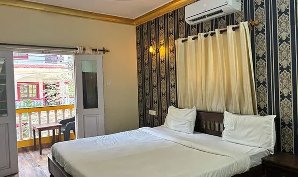 Fabexpress Romeo S 2 in Calangute, India