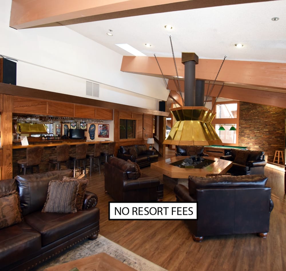 Club Tahoe - photo 2
