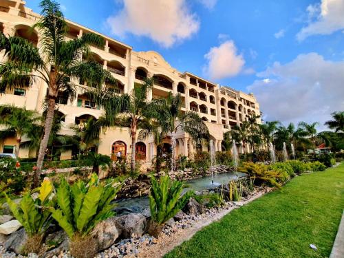 Landmark by Villas Segovia — 4-Star Luxury Hotel in Cozumel, Mexico