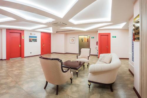 Denis hotel