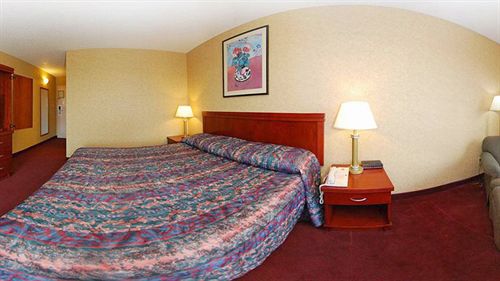 Best Western Plus Columbia River Hotel & Conference Center - photo 2