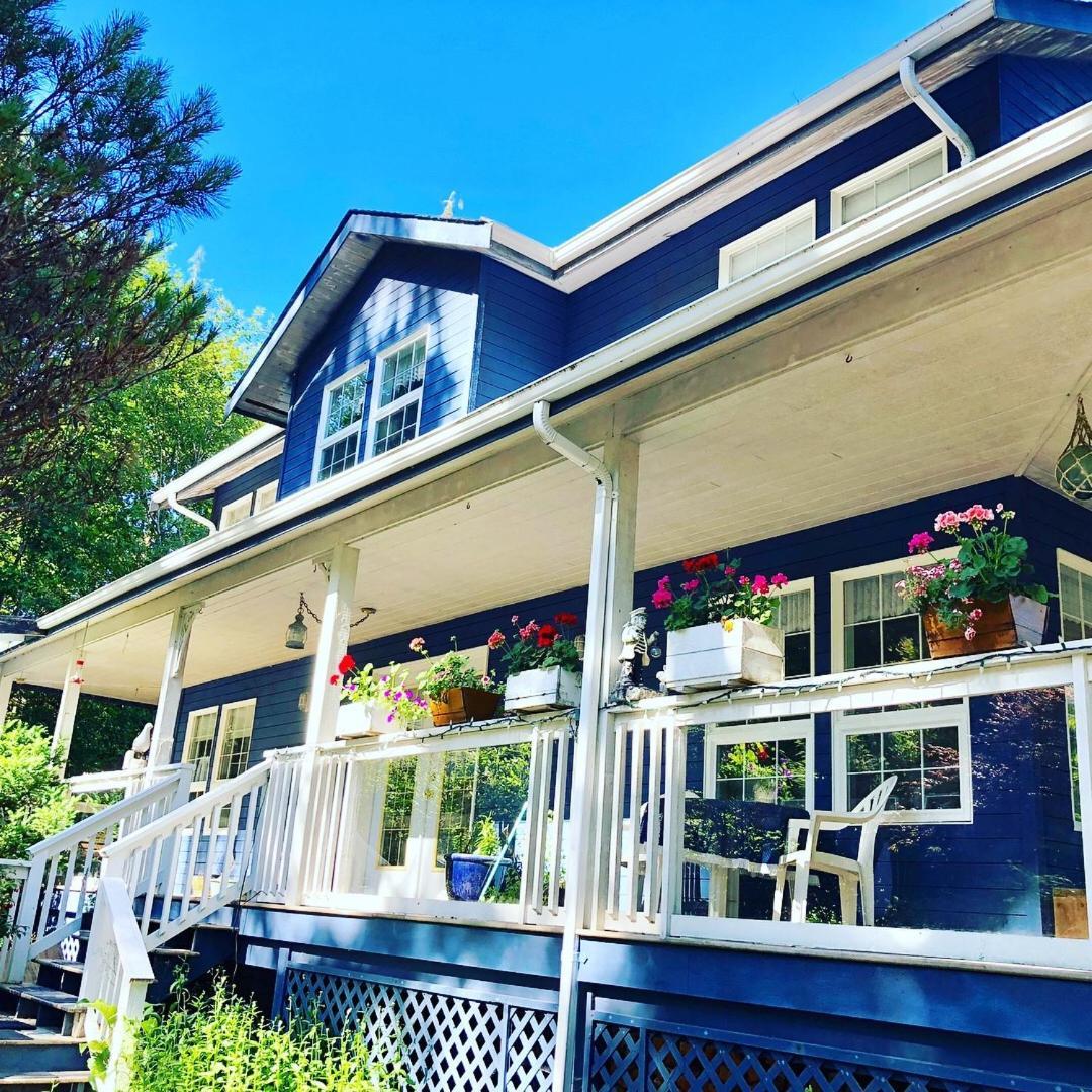 Seafarer Bed & Breakfast — 4-Star Luxury Hotel in Tofino, Canada