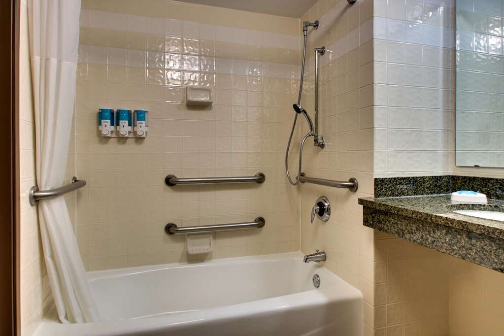 Drury Inn & Suites San Antonio Northwest Medical Center - photo 48