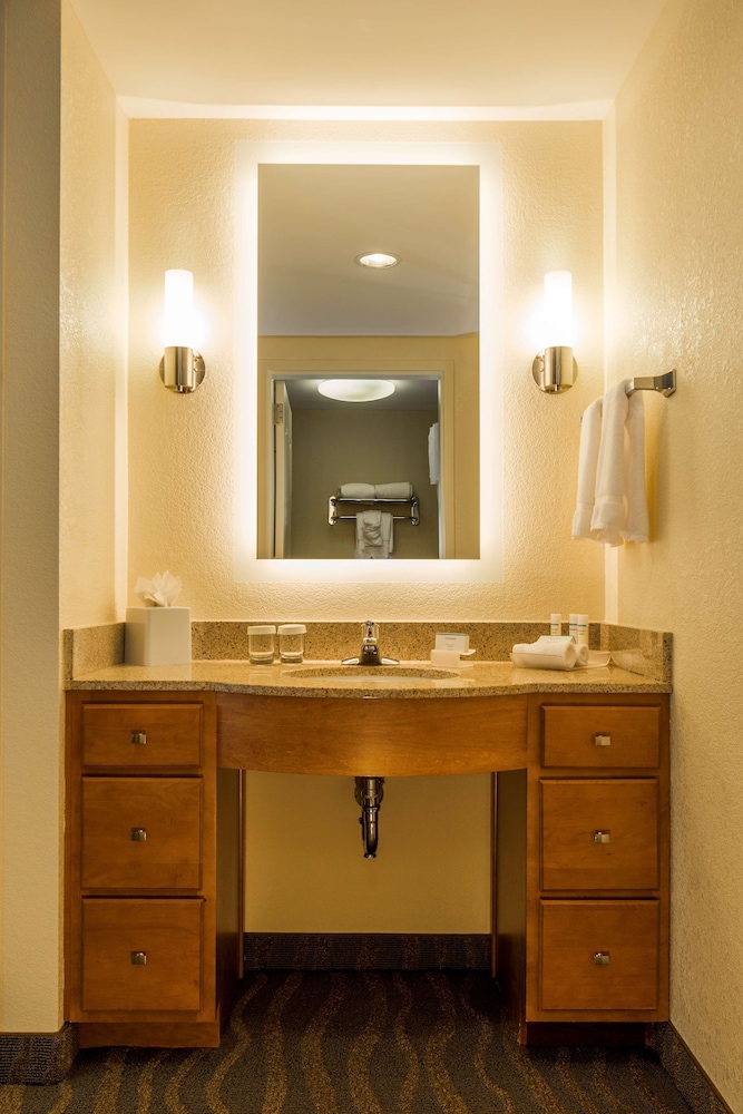 Homewood Suites by Hilton Philadelphia Valley Forge - photo 23