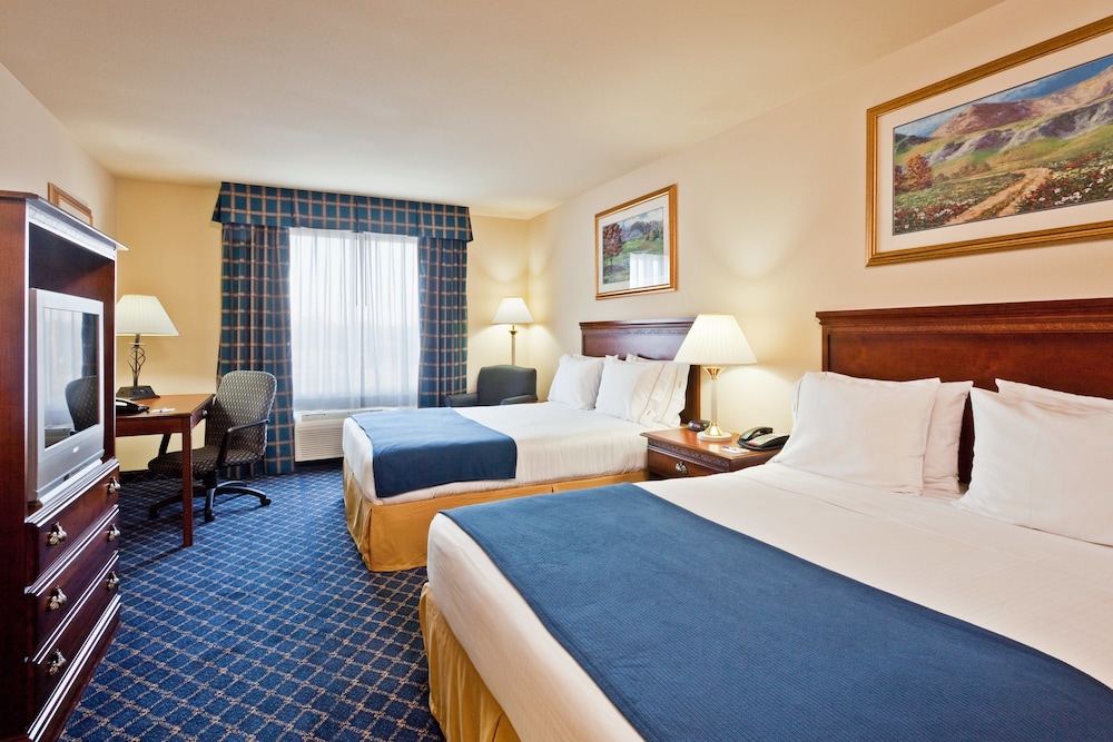 Holiday Inn Express Hotel & Suites Paragould by IHG - photo 13