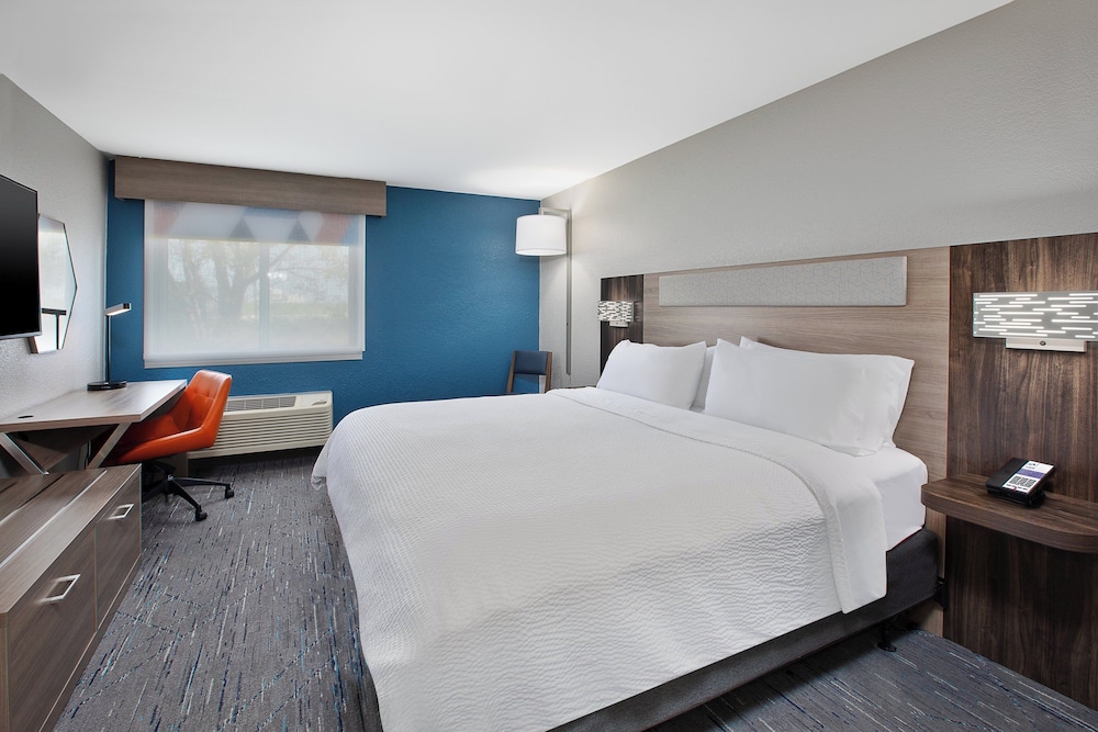 Holiday Inn Express Tuscola by IHG - photo 9