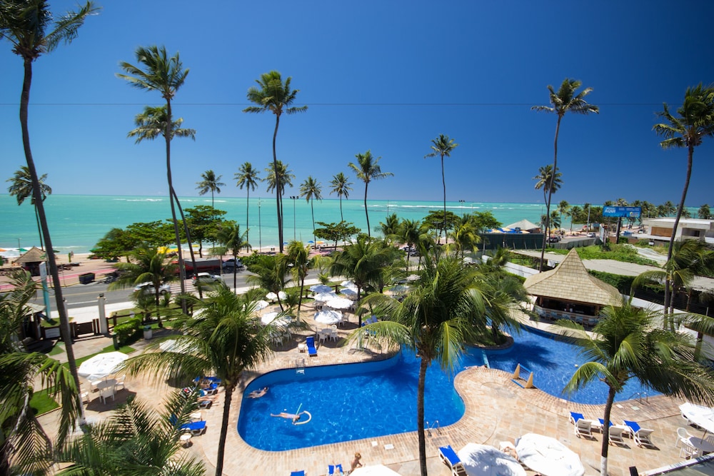 Maceio Atlantic Suites - carbon neutral hotel in Maceio