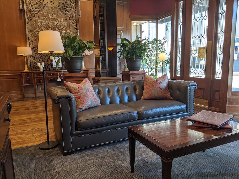 The Biltmore Greensboro Hotel - photo 6