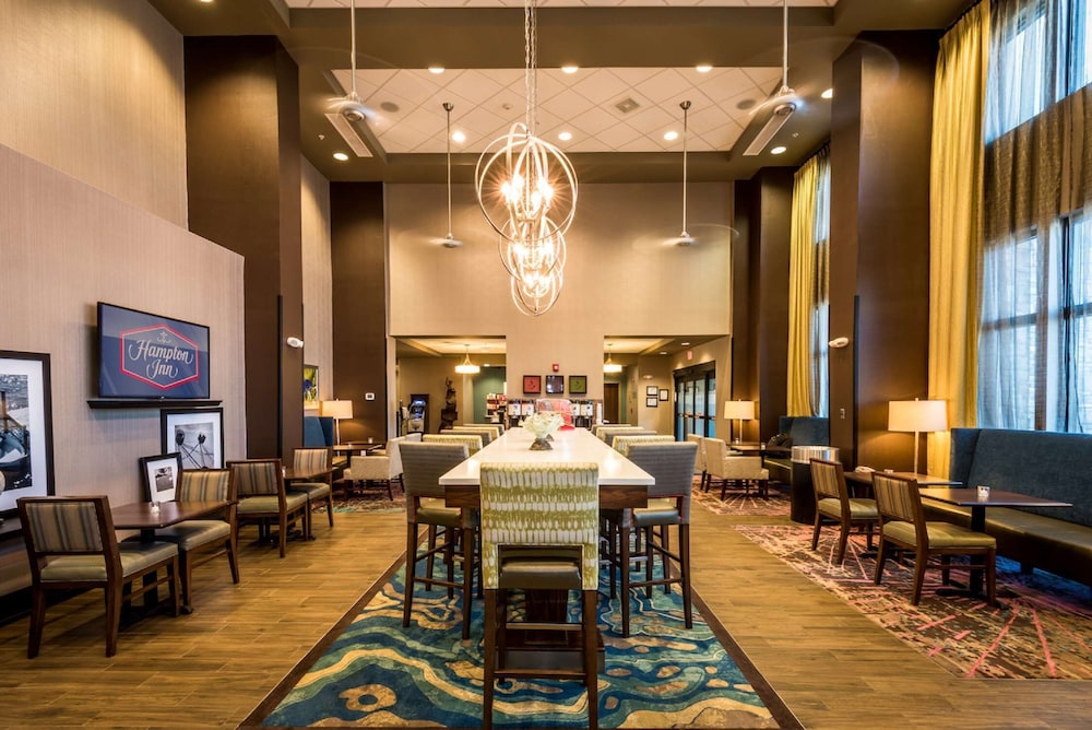 Hampton Inn & Suites Gulfport I 10 - photo 68